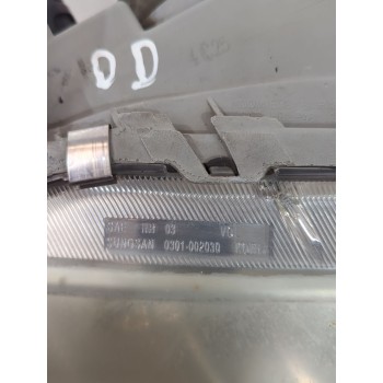 Recambio de faro derecho para daewoo kalos sedán (klas) 1.4 referencia OEM IAM 96540152/0301002030  