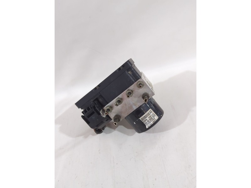 Recambio de abs para volvo xc90 i (275) d5 awd referencia OEM IAM 8671224/P08671225  