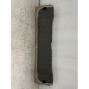 Recambio de porton trasero para volvo xc90 i (275) d5 awd referencia OEM IAM 31335538  