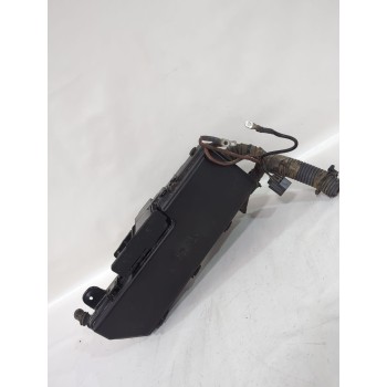 Recambio de caja reles / fusibles para volvo xc90 i (275) d5 awd referencia OEM IAM 9494210  