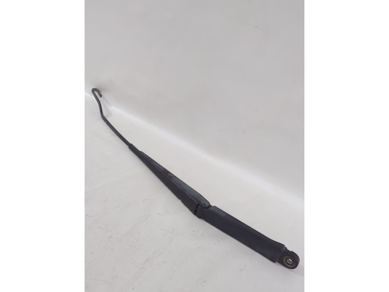 Recambio de brazo limpia delantero derecho para volvo xc90 i (275) d5 awd referencia OEM IAM 8693600  