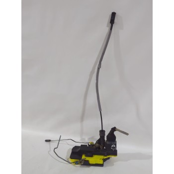 CERRADURA PUERTA TRASERA DERECHA 30699757/30663051 