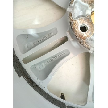 Recambio de llanta para nissan qashqai i (j10, nj10) 1.5 dci referencia OEM IAM 40300 BRO7A  