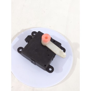 Recambio de motor apertura trampilla para nissan qashqai i (j10, nj10) 1.5 dci referencia OEM IAM 2774300A03  