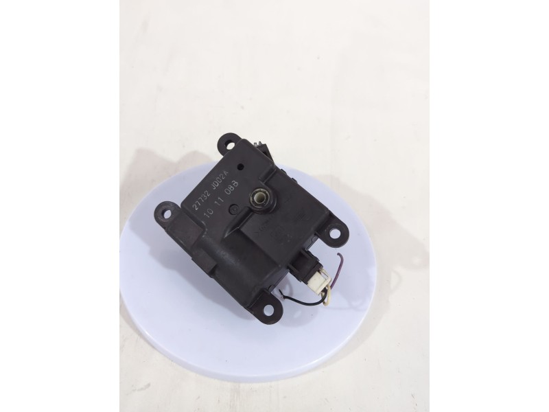 Recambio de motor apertura trampilla para nissan qashqai i (j10, nj10) 1.5 dci referencia OEM IAM 27732JD02A  