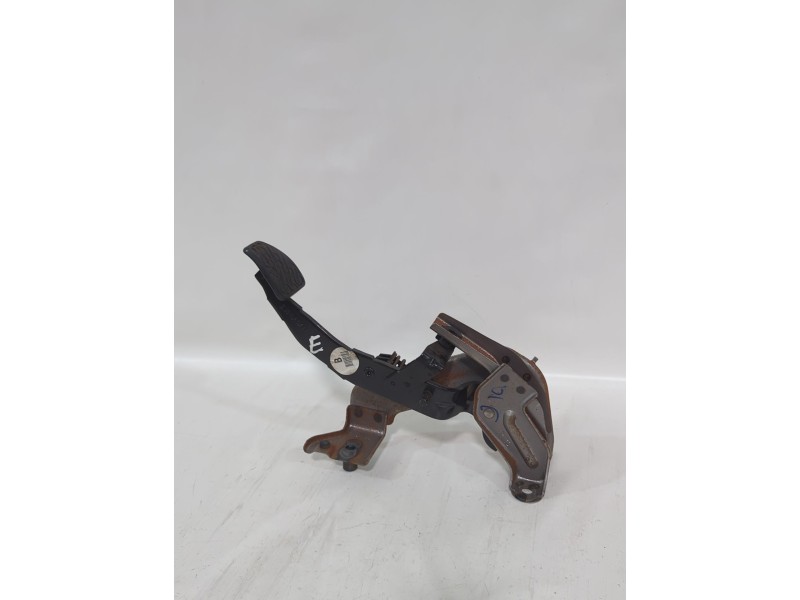 Recambio de pedal embrague para nissan qashqai i (j10, nj10) 1.5 dci referencia OEM IAM E001U50X11  