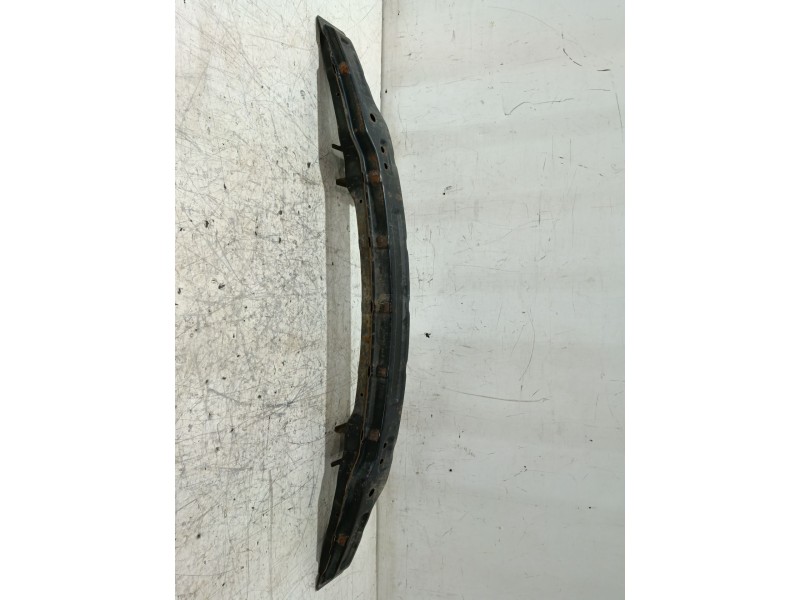 Recambio de refuerzo paragolpes delantero para hyundai terracan (hp) 2.9 crdi 4wd referencia OEM IAM 86540H1020  