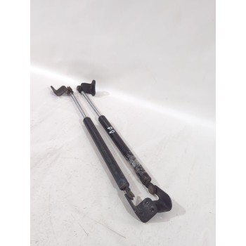 Recambio de amortiguadores capo para hyundai terracan (hp) 2.9 crdi 4wd referencia OEM IAM 8115060H1000  