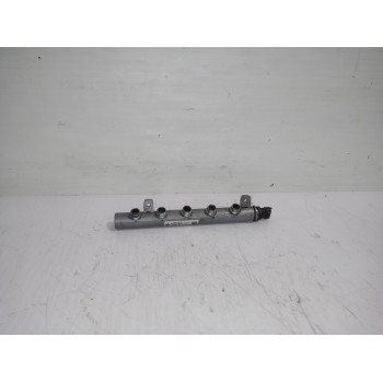 RAMPA INYECTORA 175210542R 