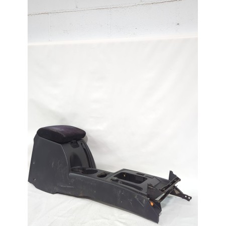 Recambio de consola central para hyundai terracan (hp) 2.9 crdi 4wd referencia OEM IAM 84610H1600/84680H1610  