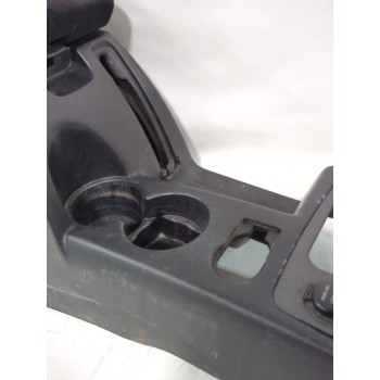Recambio de consola central para hyundai terracan (hp) 2.9 crdi 4wd referencia OEM IAM 84610H1600/84680H1610  
