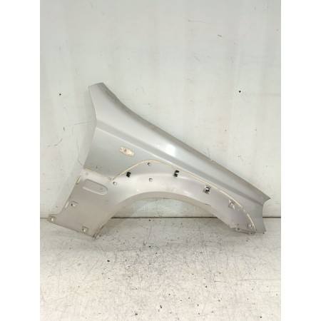 Recambio de aleta delantera derecha para hyundai terracan (hp) 2.9 crdi 4wd referencia OEM IAM 66320H1110  