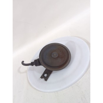 Recambio de claxon para hyundai terracan (hp) 2.9 crdi 4wd referencia OEM IAM 966103K001/96620H1010  