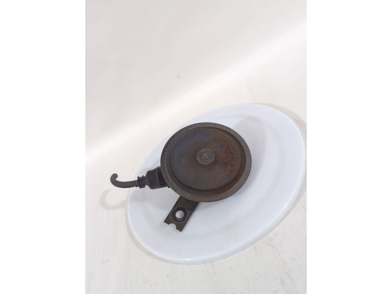 Recambio de claxon para hyundai terracan (hp) 2.9 crdi 4wd referencia OEM IAM 966103K001/96620H1010  