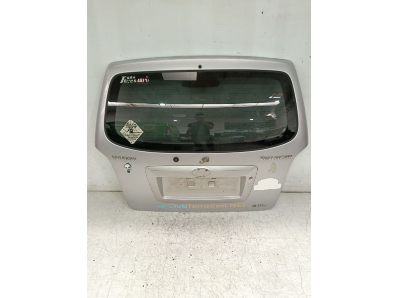 Recambio de porton trasero para hyundai terracan (hp) 2.9 crdi 4wd referencia OEM IAM 78010H1010  