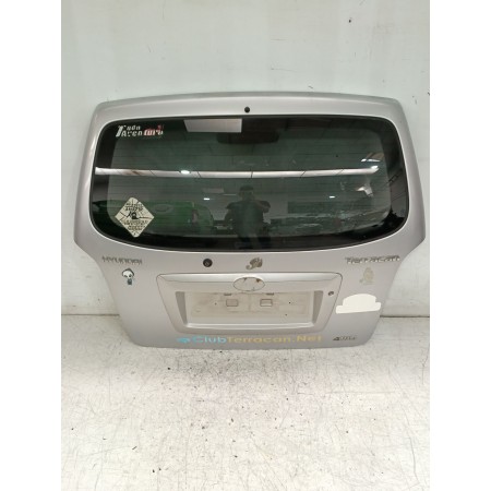 Recambio de porton trasero para hyundai terracan (hp) 2.9 crdi 4wd referencia OEM IAM 78010H1010  