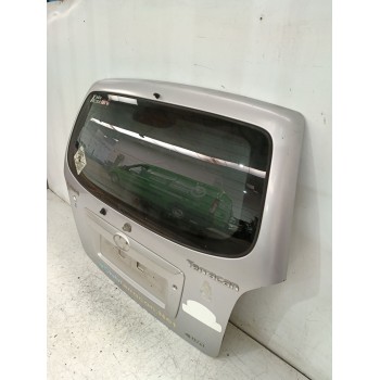 Recambio de porton trasero para hyundai terracan (hp) 2.9 crdi 4wd referencia OEM IAM 78010H1010  