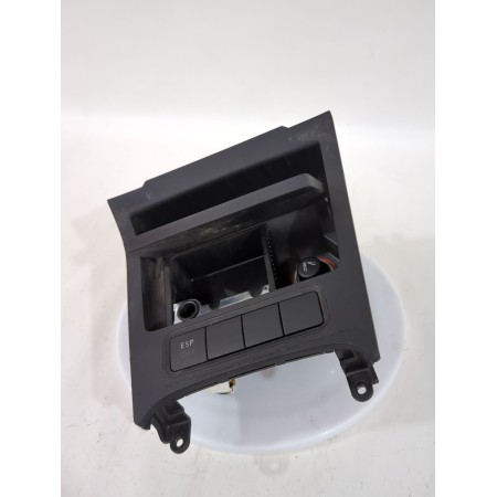 Recambio de cenicero para volkswagen golf v (1k1) 1.9 tdi referencia OEM IAM 1K0857961  