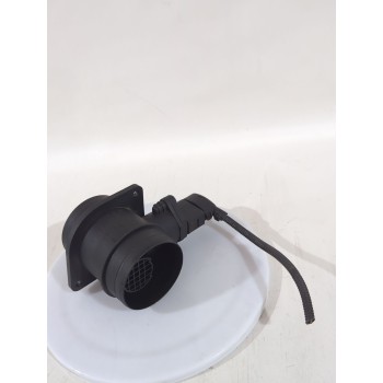 Recambio de caudalimetro para volkswagen golf v (1k1) 1.9 tdi referencia OEM IAM 038906461B  