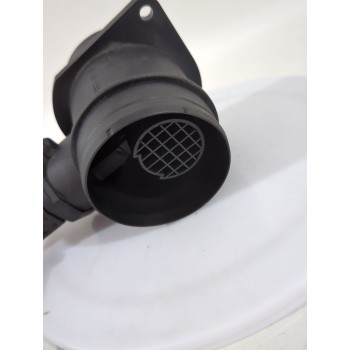 Recambio de caudalimetro para volkswagen golf v (1k1) 1.9 tdi referencia OEM IAM 038906461B  