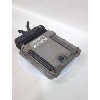 Recambio de centralita motor uce para volkswagen golf v (1k1) 1.9 tdi referencia OEM IAM 03G906016CB/0281011900  