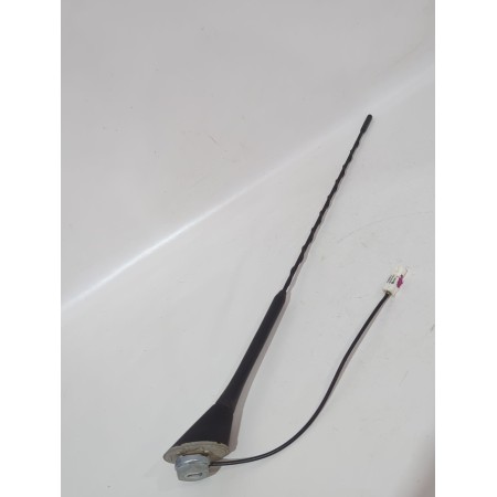 Recambio de antena para volkswagen golf v (1k1) 1.9 tdi referencia OEM IAM 6Q0035575A  