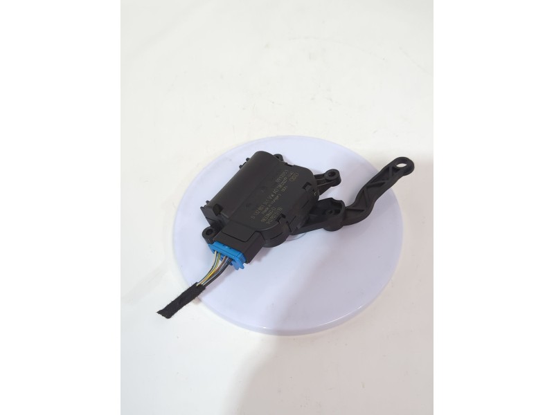 Recambio de motor apertura trampilla para volkswagen golf v (1k1) 1.9 tdi referencia OEM IAM 1K0907511B  