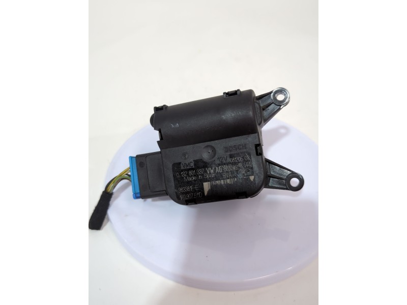 Recambio de motor apertura trampilla para volkswagen golf v (1k1) 1.9 tdi referencia OEM IAM 1K0907511D  