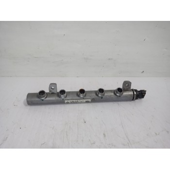 Recambio de rampa inyectora para renault trafic furgón l1h1 2,7t referencia OEM IAM 175210542R  