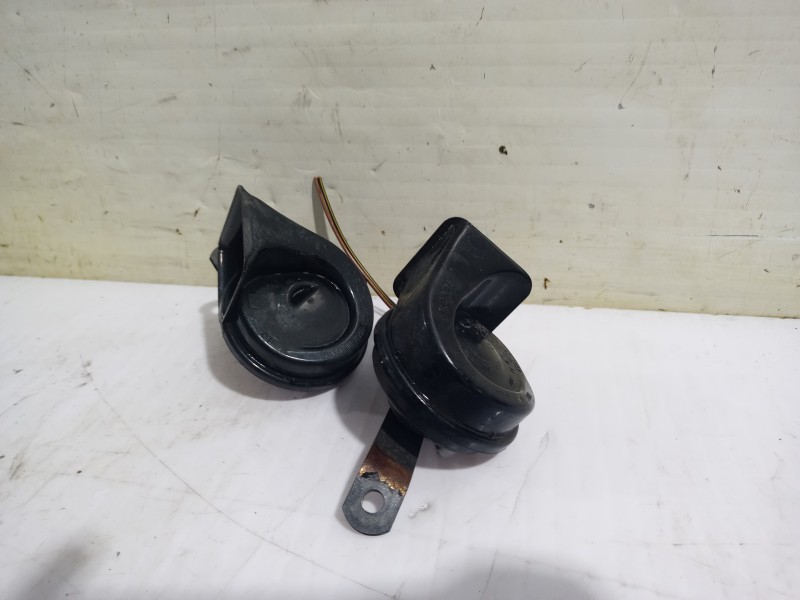 Recambio de claxon para volkswagen passat berlina (3b3) advance referencia OEM IAM 6033FB1278  