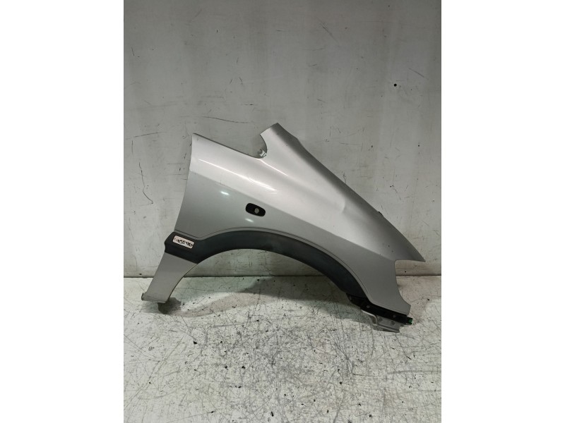 Recambio de aleta delantera derecha para opel zafira a monospace (t98) 2.0 dti 16v (f75) referencia OEM IAM 9195345  