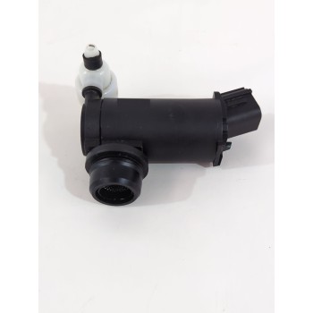 Recambio de bomba limpia para ssangyong tivoli 1.5 referencia OEM IAM 7841335100  