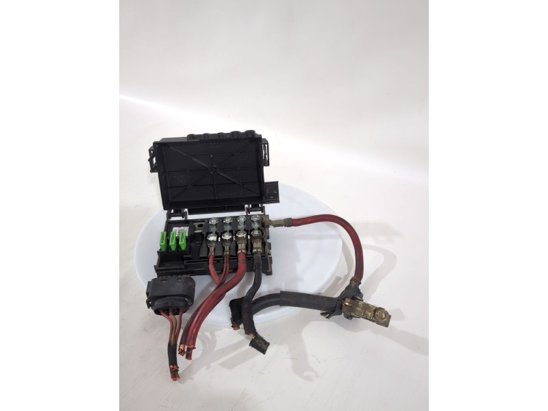 Recambio de caja reles / fusibles para seat toledo ii (1m2) 1.9 tdi referencia OEM IAM 1J0937550AA  