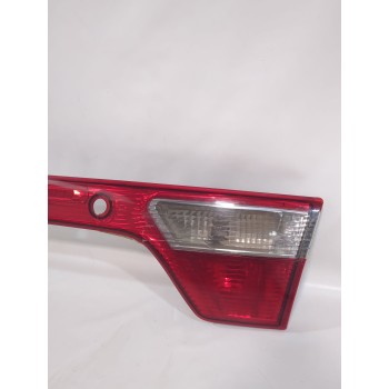Recambio de piloto trasero central para seat toledo ii (1m2) 1.9 tdi referencia OEM IAM 1M5945225D  