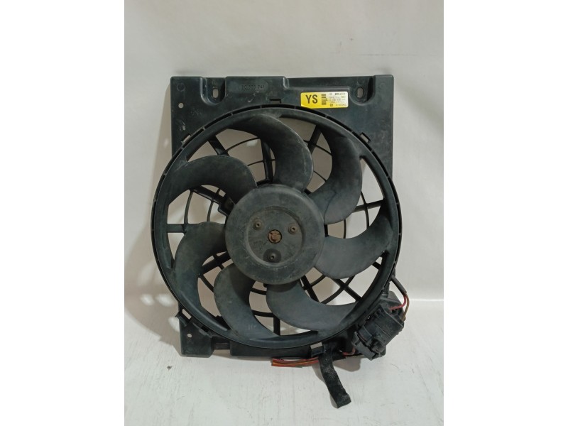 Recambio de electroventilador para opel zafira a monospace (t98) 2.0 dti 16v (f75) referencia OEM IAM 130303275  