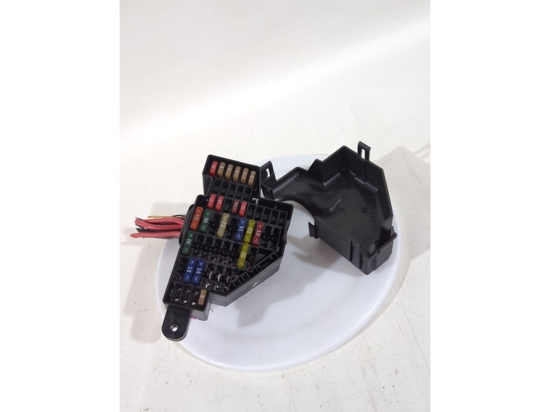 Recambio de caja reles / fusibles para volkswagen golf v (1k1) 1.9 tdi referencia OEM IAM QE002  