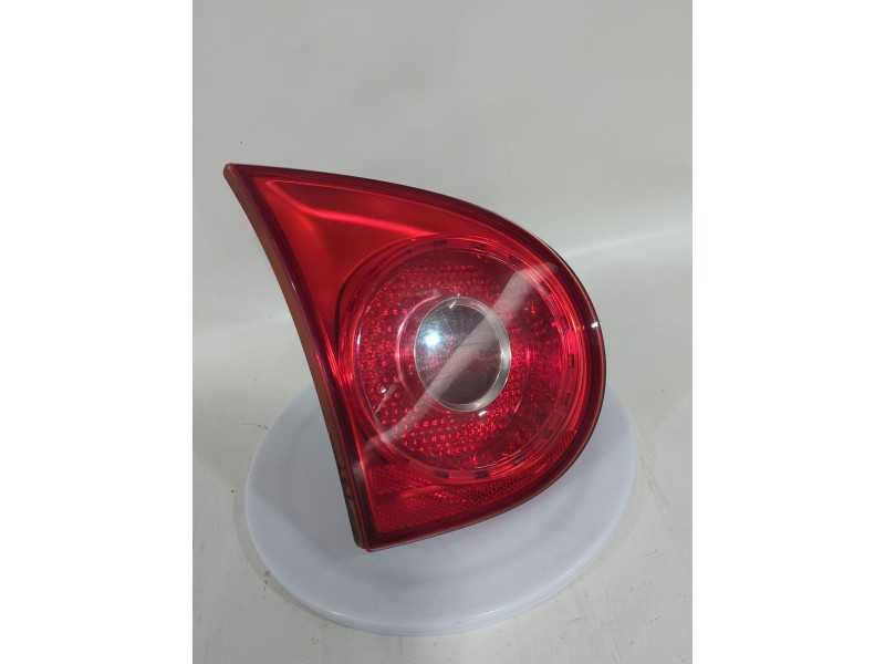 Recambio de piloto trasero derecho interior para volkswagen golf v (1k1) 1.9 tdi referencia OEM IAM 1K6945094E/1K6945093G  