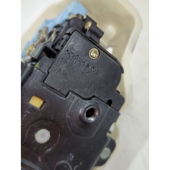 Recambio de cerradura puerta trasera derecha para volkswagen golf v (1k1) 1.9 tdi referencia OEM IAM 7L0839016D/25101D6  