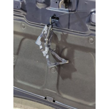 Recambio de capot para ssangyong tivoli 1.5 referencia OEM IAM KPT20A1Y1SP426139  