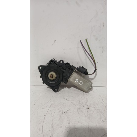 Recambio de motor elevalunas delantero derecho para lancia musa (350_) 1.4 (350.axf1a) referencia OEM IAM 50045603  