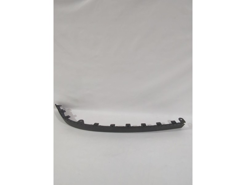 Recambio de moldura para opel referencia OEM IAM 024468035  