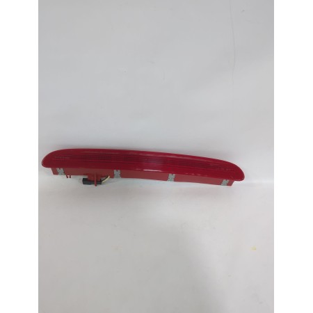 Recambio de luz central de freno para opel referencia OEM IAM 13262019  