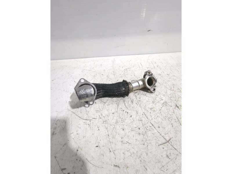 Recambio de tubo egr para peugeot referencia OEM IAM 9674950180  