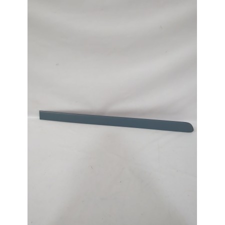 Recambio de moldura para opel referencia OEM IAM 24467290/24468124  