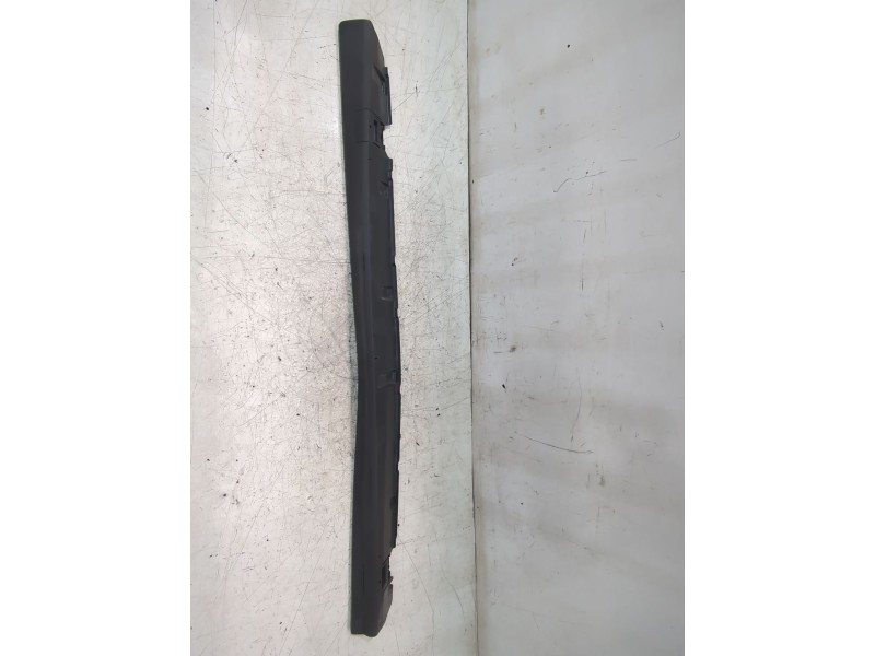 Recambio de moldura para opel referencia OEM IAM 90547329/164433  