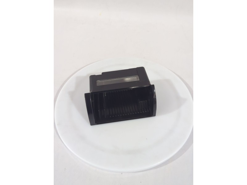 Recambio de cenicero para opel referencia OEM IAM 9104908/1429628/90589661  