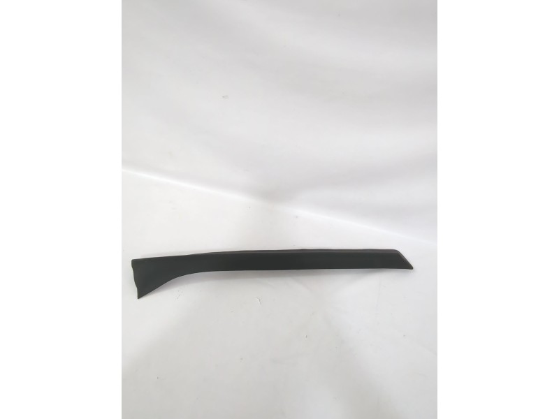 Recambio de moldura para opel referencia OEM IAM 13131953  