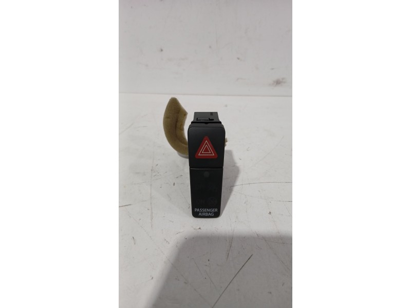 Recambio de warning para suzuki sx4 s-cross (jy) 1.4 t allgrip (akk 414) referencia OEM IAM 3743055L215PK  