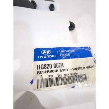 Recambio de deposito limpia para hyundai referencia OEM IAM HG820007A  