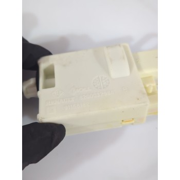 Recambio de motor tapa combustible para renault referencia OEM IAM 91166188/8200032984  
